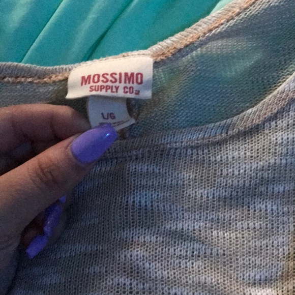 Mossimo shirt - Picture 2 of 3
